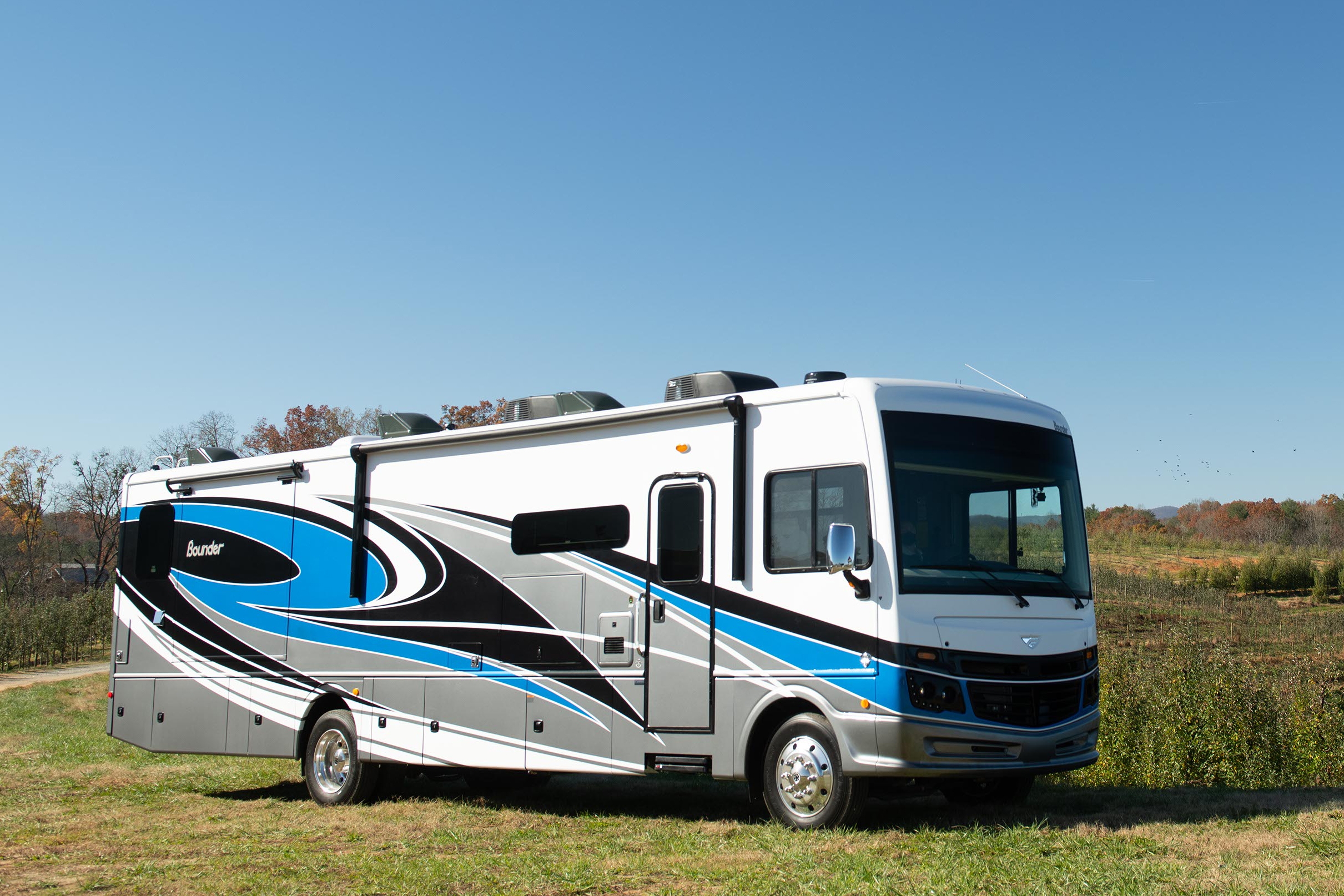 Fleetwood RV Bounder