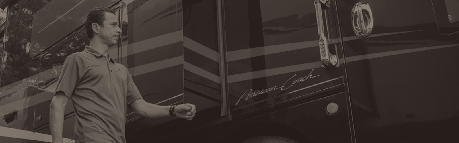 Helio coach sepia