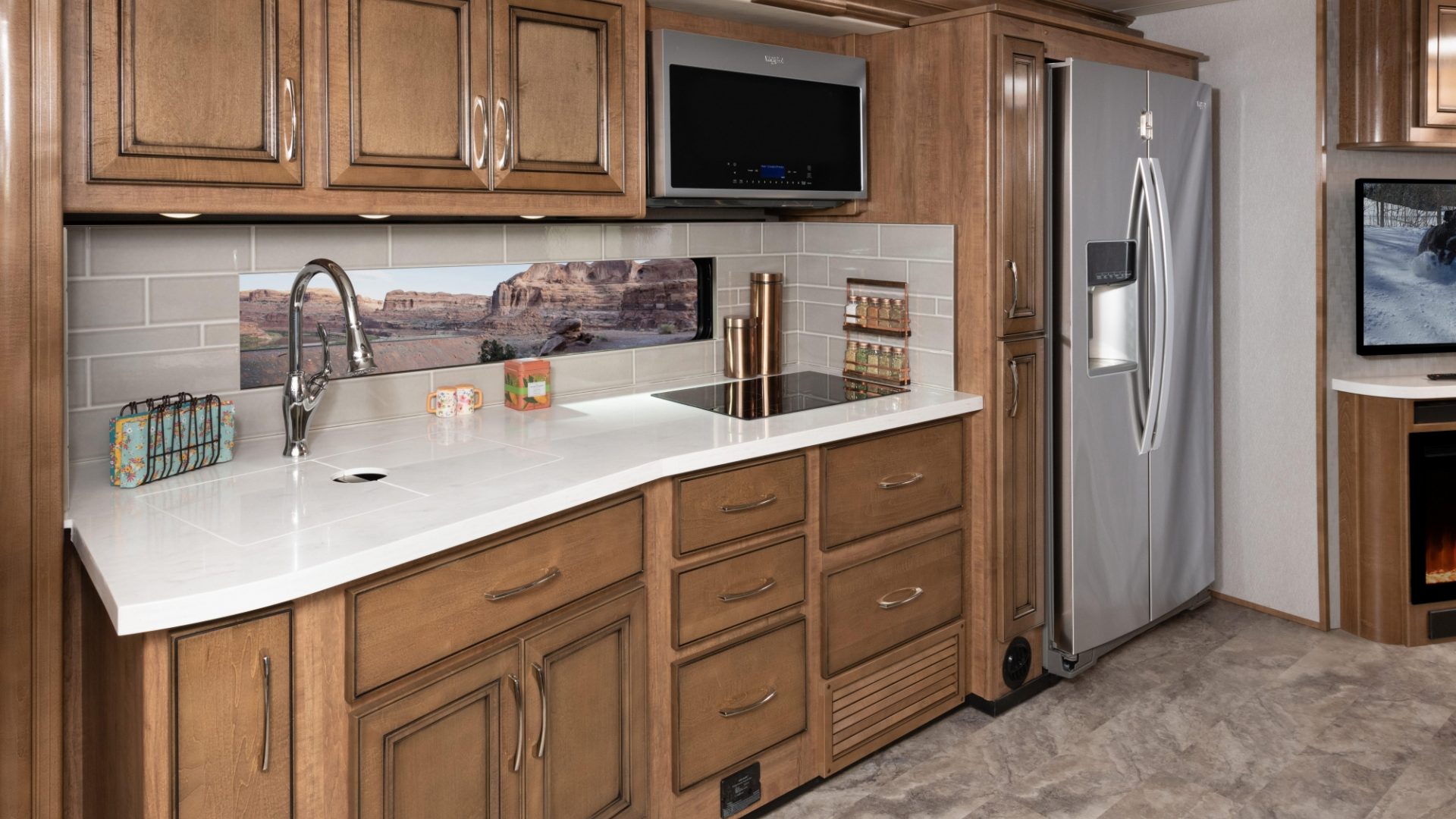 2 Galley Nav38 K Canvas Bourbon 149closed MY22