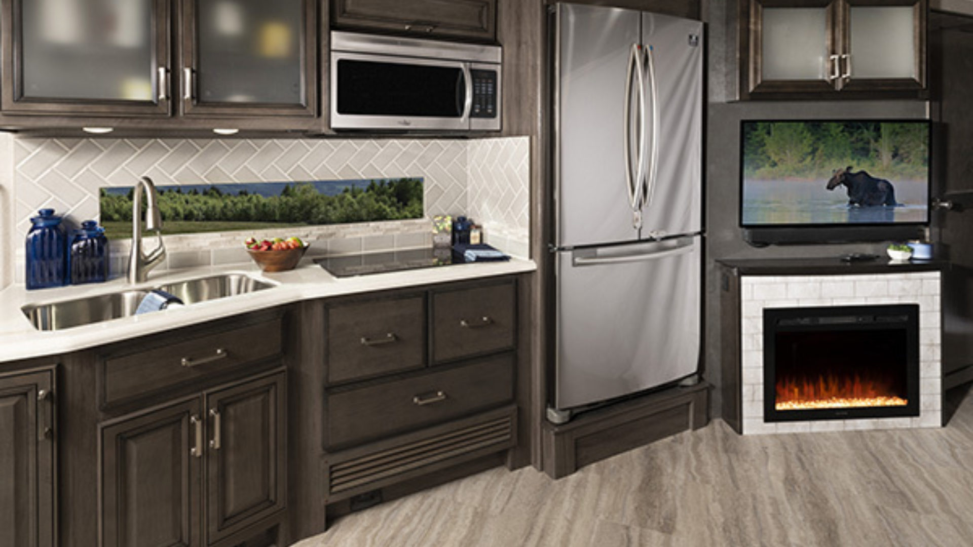 Southwind 35K Peppercorn Decor with Greystone Cabinetry