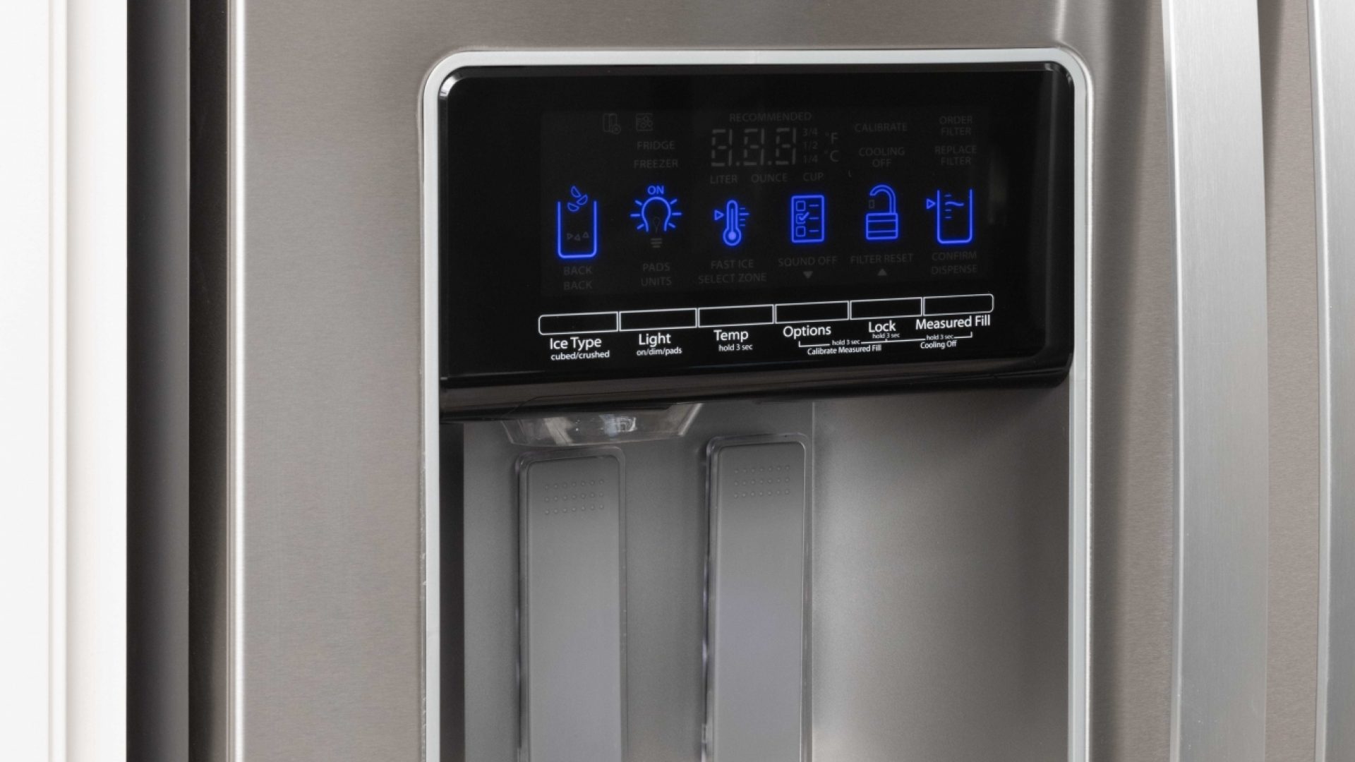 4 frig indoor dispense Disc38 K MY22 4395 on